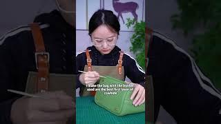 High-end handcrafted leather bag, can customize different colors and hand-painting, do you love it?