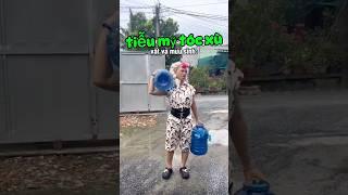 Tiễu mỹ tóc xù làm gái nga #shorts #shortvideo #haihuoc #fun #funny #funnyvideo #comedy #cuoikhapxom