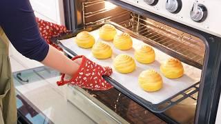 Custard Cream Pumpkin Bread｜Apron