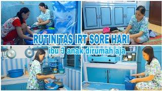 RUTINITAS IBU RUMAH TANGGA | KEGIATAN DI DAPUR BIRU