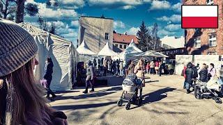 We Went to a Polish Refugee Center in Gdańsk 