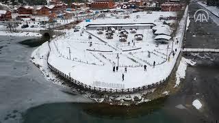 Frozen lake Uzungol in northern Turkey attracts visitors