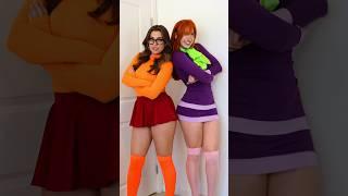 Velma and Daphne cosplay transition WHATS NEW SCOOBY DOO w/ @Slayeas