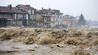 ONDA DI PIENA SPAZZA VIA TUTTO A CAMOGLI