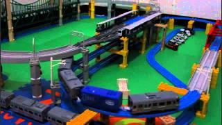 Plarail: Mr. Motorman Eco (M2 Engine) + Motorman AD (M4 Engine)