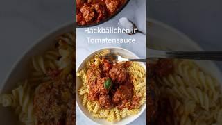 Hackbällchen in Tomatensauce - italienische Fleischbällchen  günstig und einfach Hackfleisch Rezepte