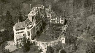 What is Du Pont's Winterthur Mansion?