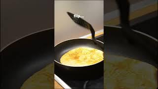 crêpes #viralshorts #foodshorts #satisfying #foodasmr #sweetrecipe #sweet #cooking #baking #crepes