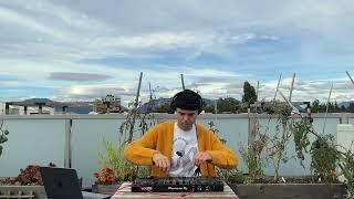 Live Amapiano Mix on the Rooftop