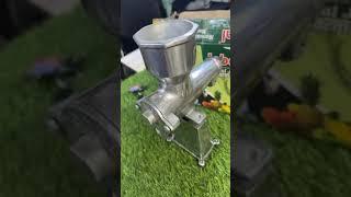 Hand Operated Juicer Machine