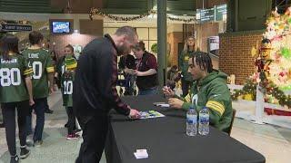 Packers QB Jordan Love signs autographs in exchange for monetary donations to The Salvation Army