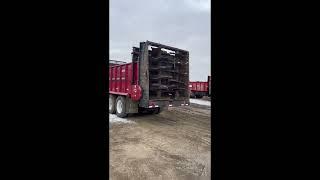 2004 MACK VERTICAL MANURE SPREADER For Sale