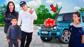 JUANITO REACCIONA A LOS REGALOS QUE KIMA LE DIÓ  Juan de Dios Pantoja