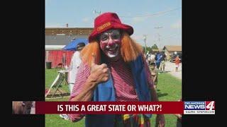 The original 'clown farmer,' Robin 'Chester' Hockers grows a bumper crop of memories