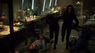 Nikita 3x19 - Nikita & Alex fights together