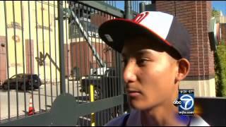 ABC 7's John Gonzalez finds a Nationals fan in San Francisco