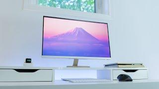 Minimalist Desk Setup Tour by Kevin Riazi (2017)