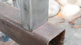 This is a 2F corner welding technique for thin galvanized tubes and thick tubes