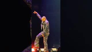 Usher “New Flame” Live 2024 (Chicago 10/31/24)