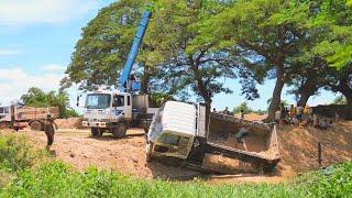 Amazing Land Fill Progress: KOMATSU D20P Bulldozer and 5-Ton Trucks at Work!