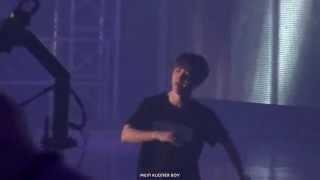 150314 EXO'luXion - Thunder (D.O. Focus)