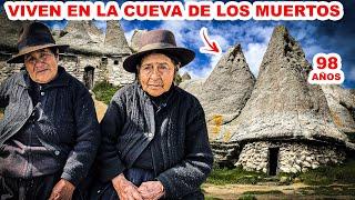 98 años de historia habitando LA CUEVA DE LOS MUERTOS | Jordy Aventurero