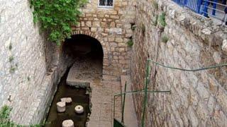 أنفاق عظيمة اسفل باب العامود بالقدس. Tunnels  under Jerusalem