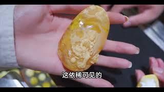 蜜蜡吊坠500有很大空间选择的。千万别社恐。大胆砍价！！！