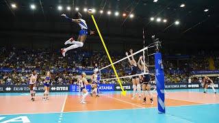 TOP 20 Legendary Women's Volleyball Spikes That Shocked the World !!!