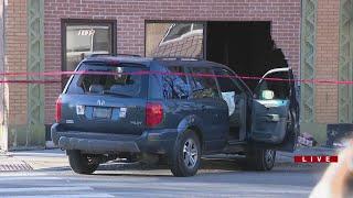 Man crashes into building after being shot in head in Gage Park: CPD