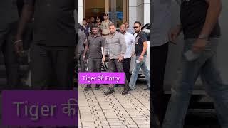 Salman Khan की Entry हुई Full Security के साथ, Fans ने कहा 'Tiger' आ गया