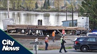 Train, semi-truck and SUV involved in serious crash in Maple Ridge