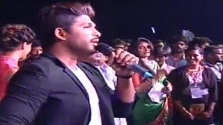 Allu Arjun Punch Dialogue On Stage - Rudhramadevi Audio Launch @ Warangal - Anushka, Rana