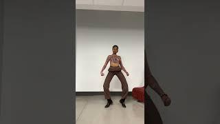 Best amapiano dance challenge 2025 #amapianosa #dance #amapianodance #amapiano #dancestyles #fypシ゚