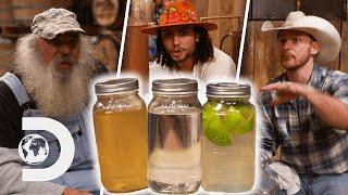 Moonshiners Have A Spiced Rum Faceoff! | Moonshiners: Master Distiller