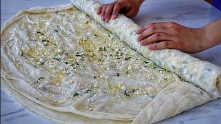 Bir Börek Hem Bu Kadar Kolay Hem De Bu Kadar Lezzetli Olur Mu Demeyin  Çıtır Çıtır Rulo Börek ️