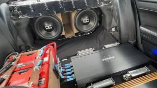 2 15" SUBWOOFERS TEAR UP THIS CHRYSLER!