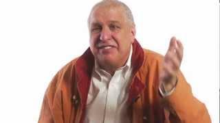 Errol Morris on Confirmation Bias (Does your brain frame the picture?)