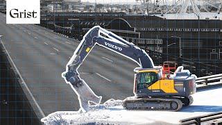 What happens to traffic when you tear down a freeway?