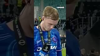 Cole Palmer gets creative holding his Player of the Match trophy  | CBS Sports Golazo