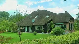 Giethoorn is a Dutch village located in the province of Overijssel.