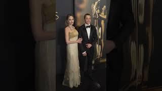 安潔莉娜裘莉帶著 16 歲兒子 Knox Jolie-Pitt 一起亮相！