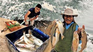 ¡Habilidad increíble! Mi Papá capturó muchos peces (corvinas) con Ramplin en acantilados altos