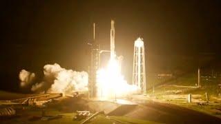 Blastoff! SpaceX launches Polaris Dawn crew on first private spacewalk mission