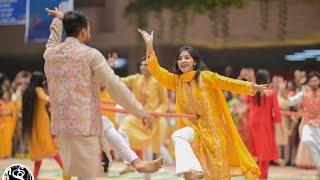 Mokor Porobe Modna Chora - মকর পরবে || Arpita & Arpan Chakraborty || Folk x Bihu Dance || Flash Mob