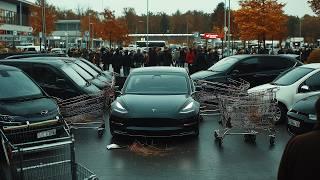 Tesla's New Autopark is INCREDIBLE in Europe