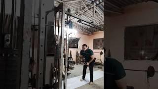 Straight Arm's Latspulldown Ka Perfect Form Hai.(indian fitness videos)