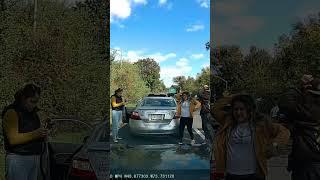 Watch the scammer’s reaction when he sees the dashcam.