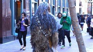 Distracted Texters Fail the Chewbacca Test