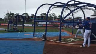 Tim Tebow takes batting practice with Mets' major leaguers for the first time